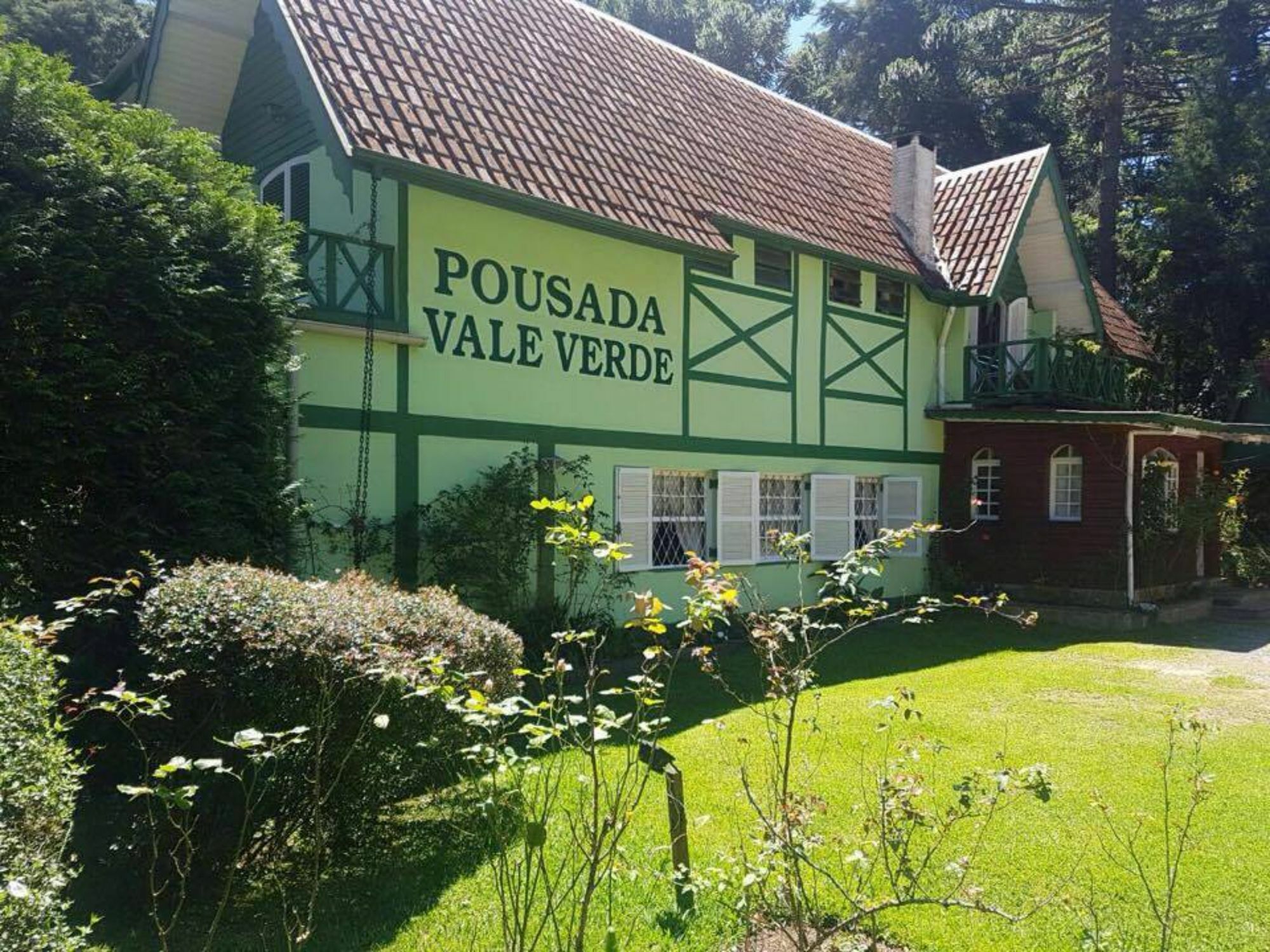 Pousada Vale Verde Campos do Jordão Exterior photo